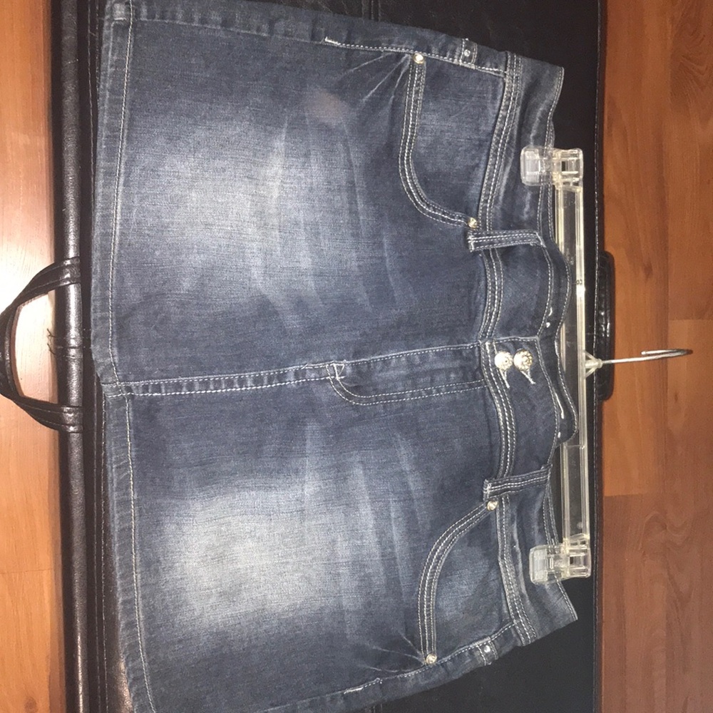 Skirt